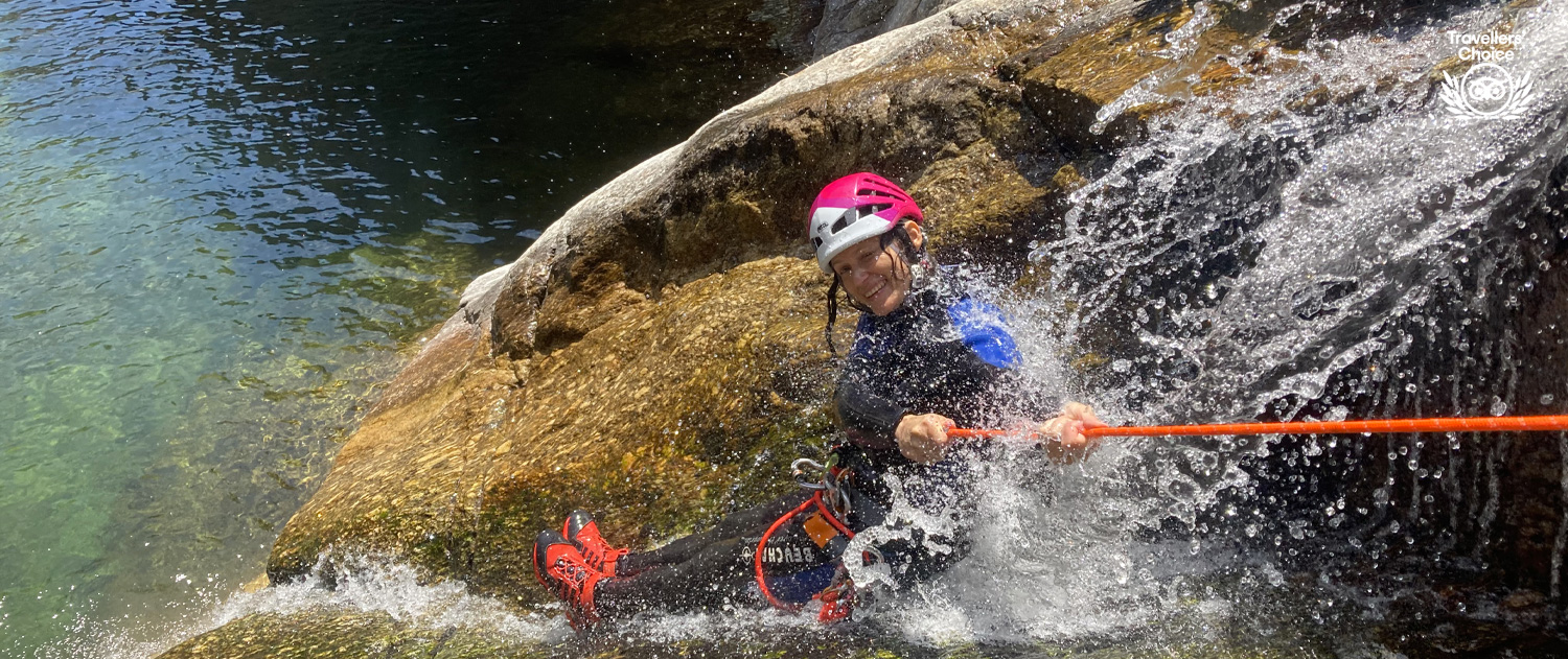 Liquid earth Canyoning